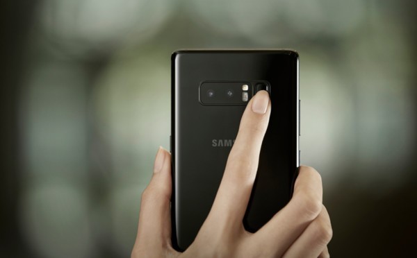 雙8較量四項(xiàng)考驗(yàn) iPhone8對比三星Note8 
